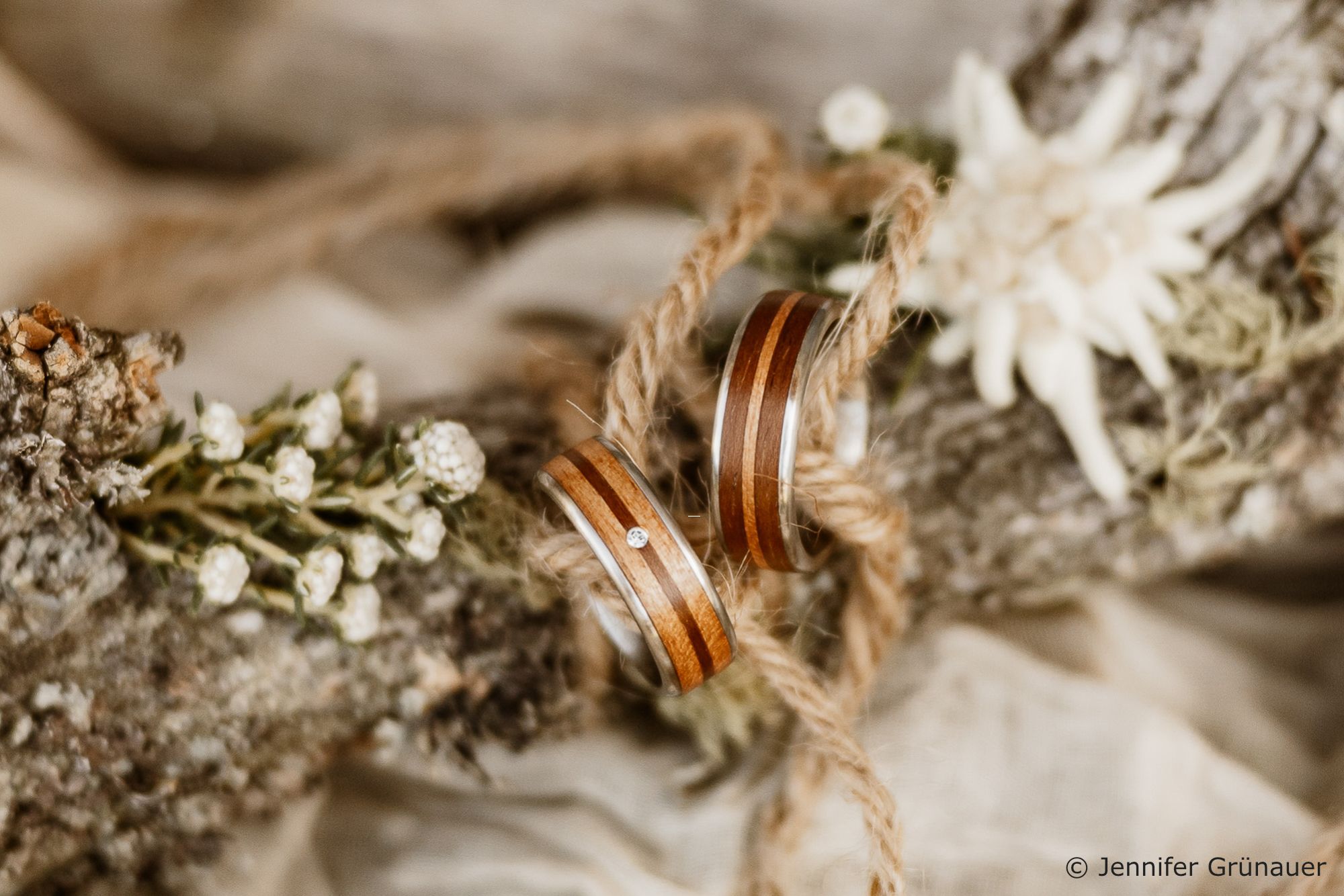 holzliebe - Holzschmuck & Eheringe aus Holz