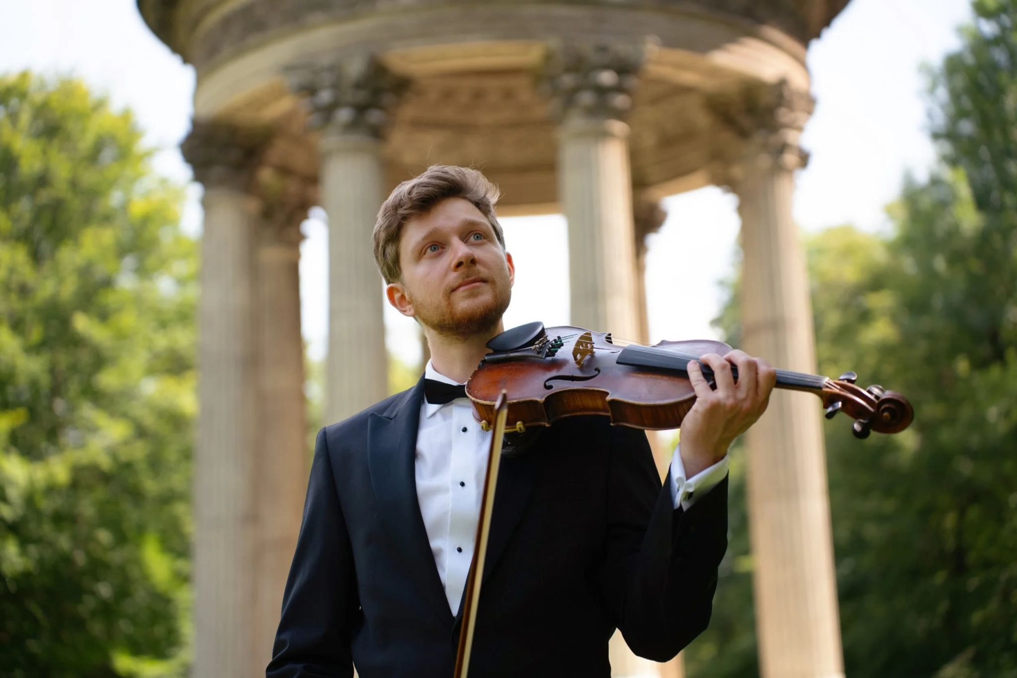 Nikolaus Music