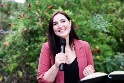 Alexandra Leibetzeder: Energiearbeit und Freie Reden
